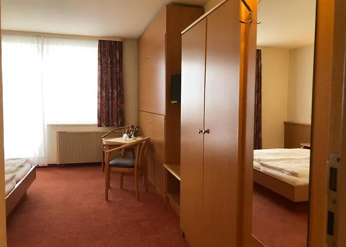 Gaestehaus Kaiserkrone Guest house 3*